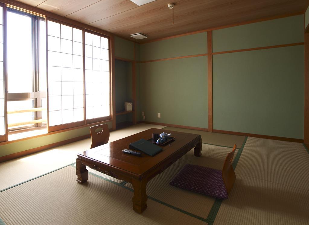Sazu Onsen Yusho Hotel Kami  Phòng bức ảnh
